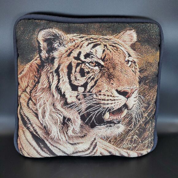 15x15 Tiger Tapestry Pillow Wildlife Decor Big Cat Accent Cushion - Picture 1 of 5